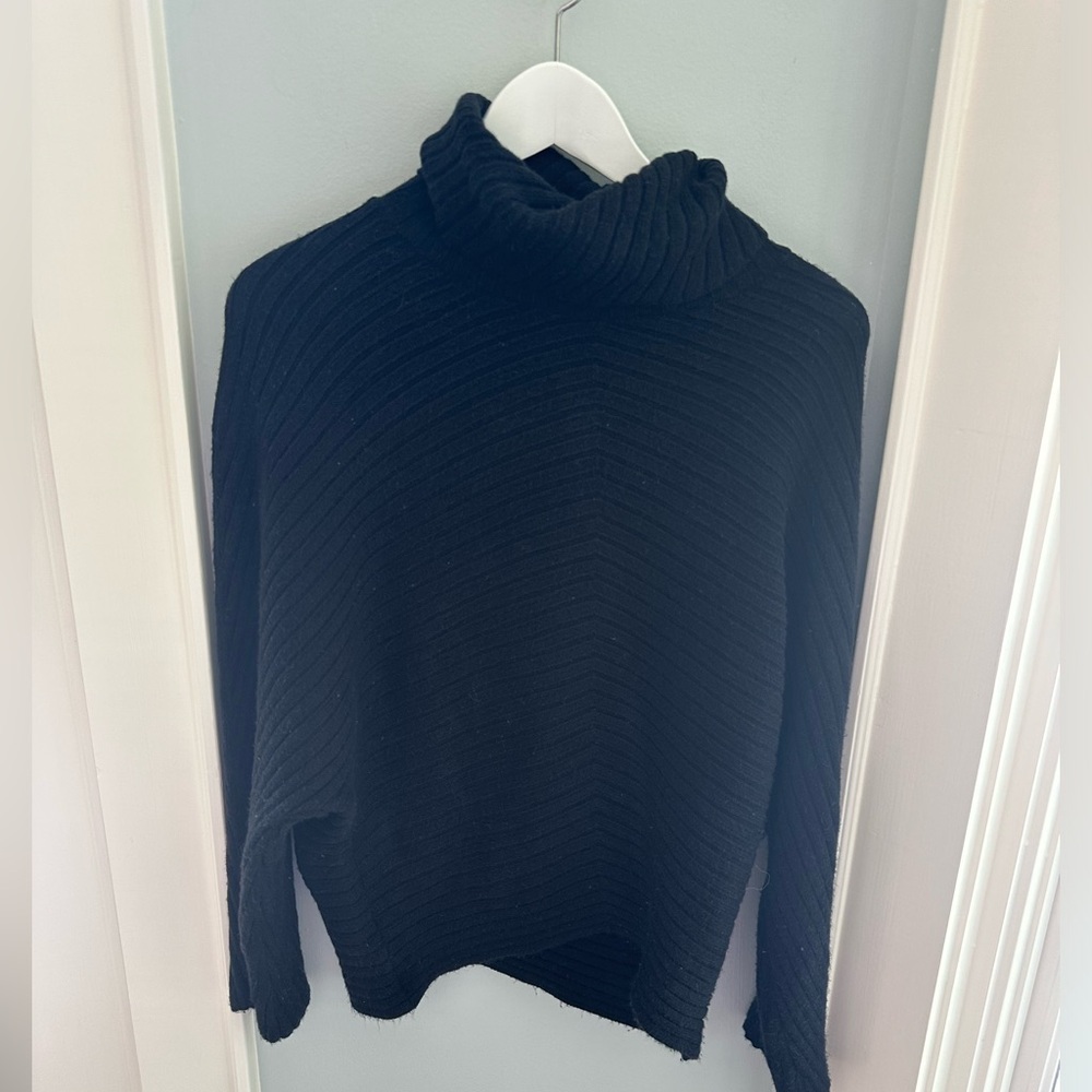 Anthropologie Tisbury Turtleneck Pullover - Picture 7 of 7